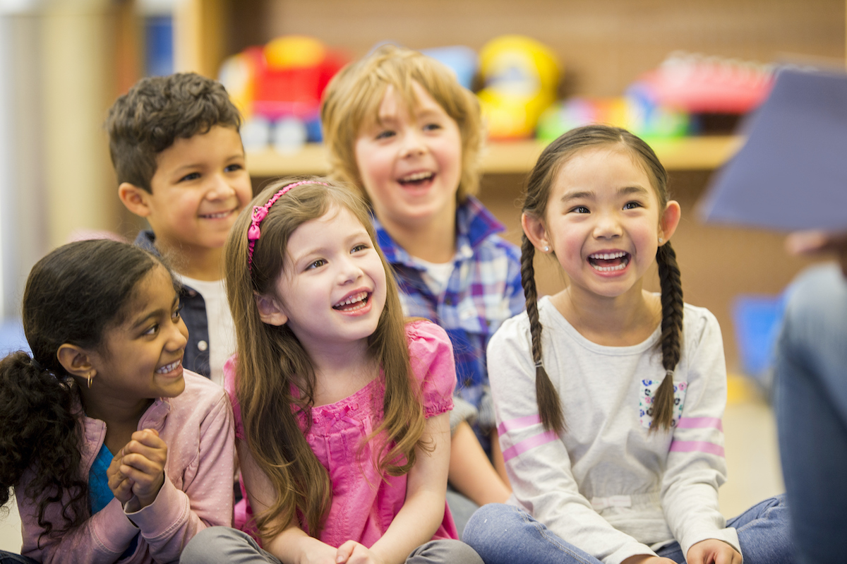 A multilingual primary group with five students