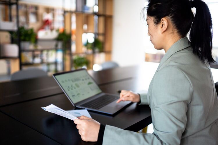 woman working on computer