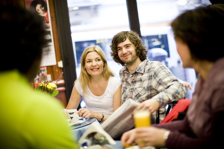 People in a cafe